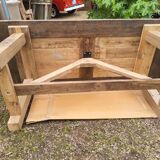 Farm table