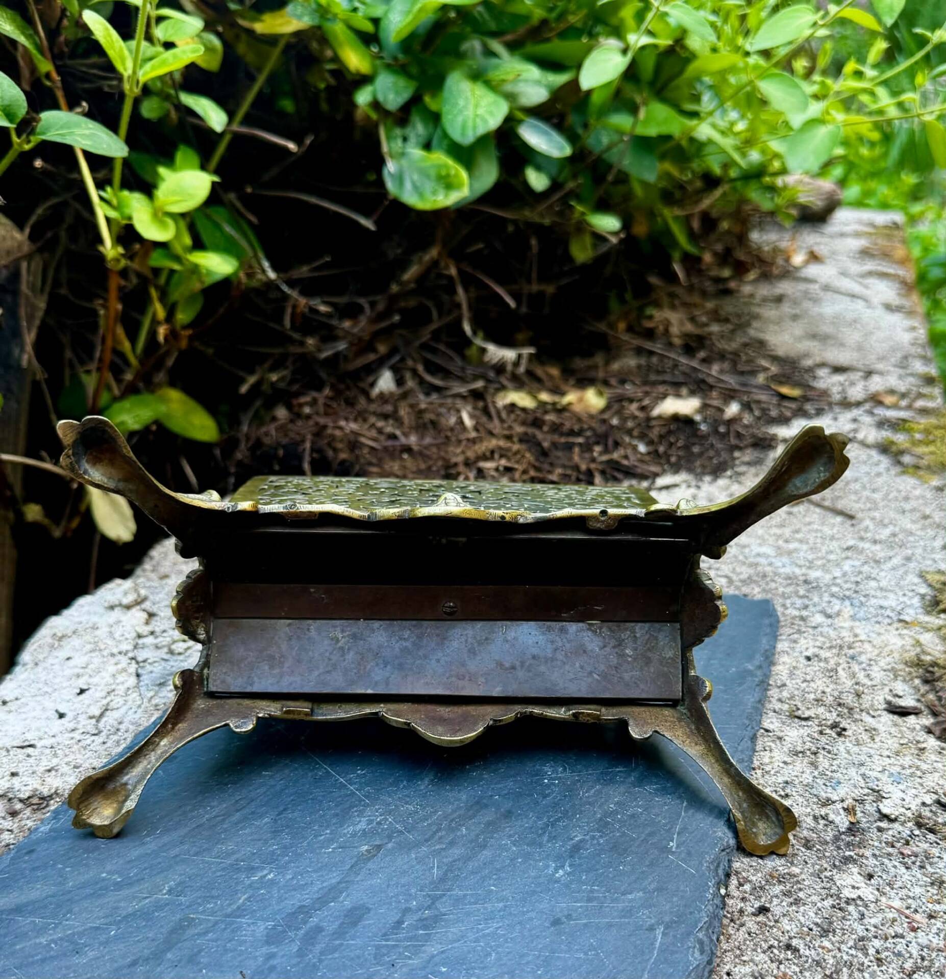 Napoleon III brass magazine rack
