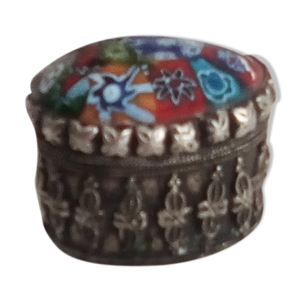 Pilulier ancien argent et porcelaine