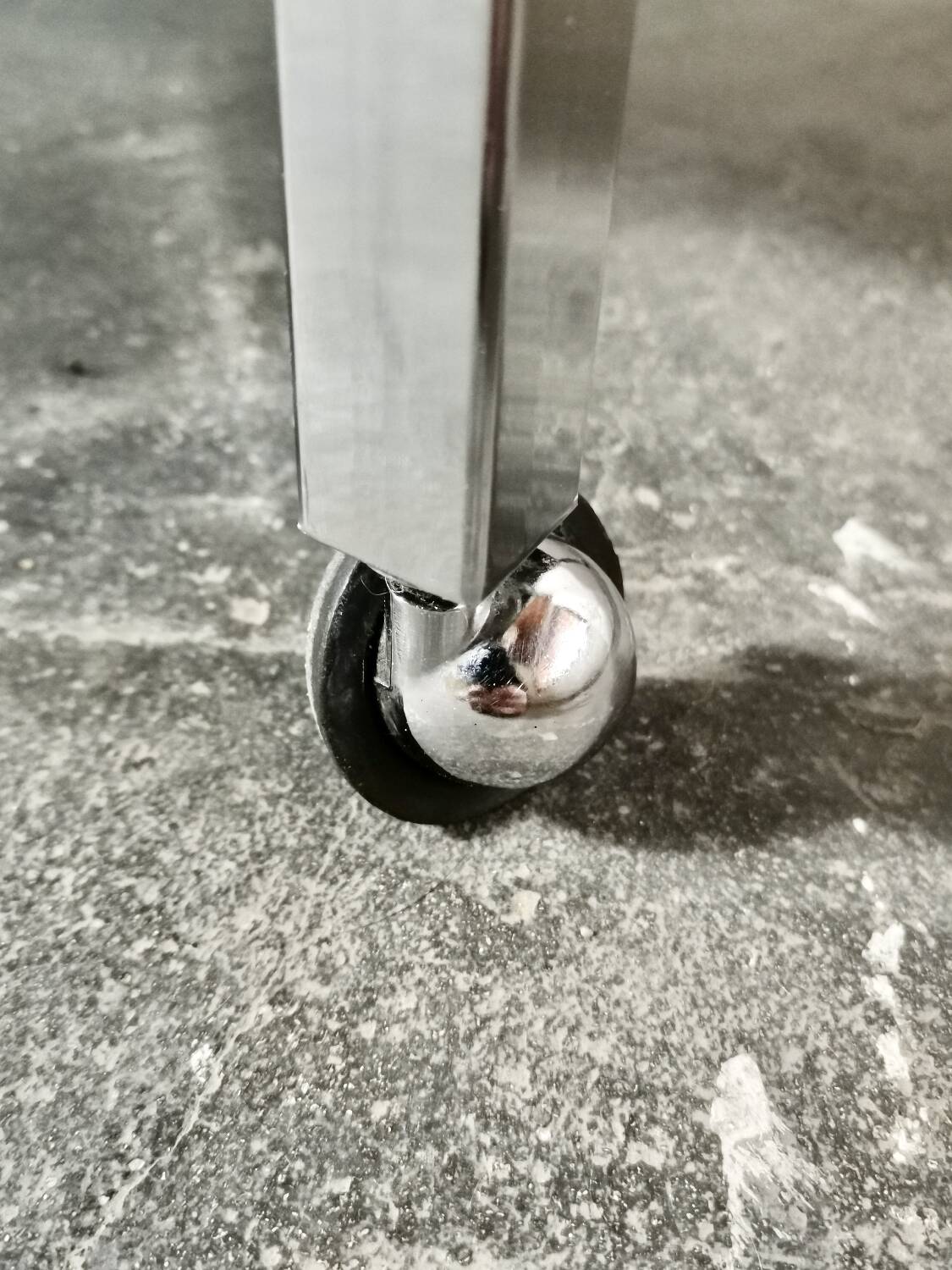 Vintage Italian Cabinet on Wheels, 1970s