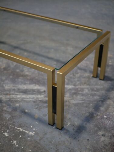 Coffee table design 70s, glass and gold metal