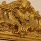 Miroir à fronton de style Louis XVI
