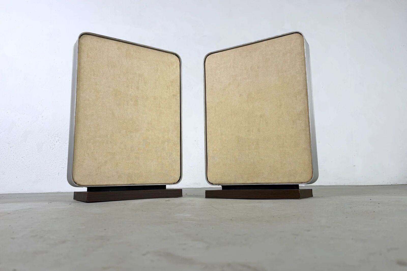 Geostatic speakers model D60 by Bertagni (BES) – 1970s
