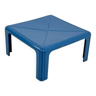 Table basse bleue modèle 4894 par Gae Aulenti pour Kartell, 1970