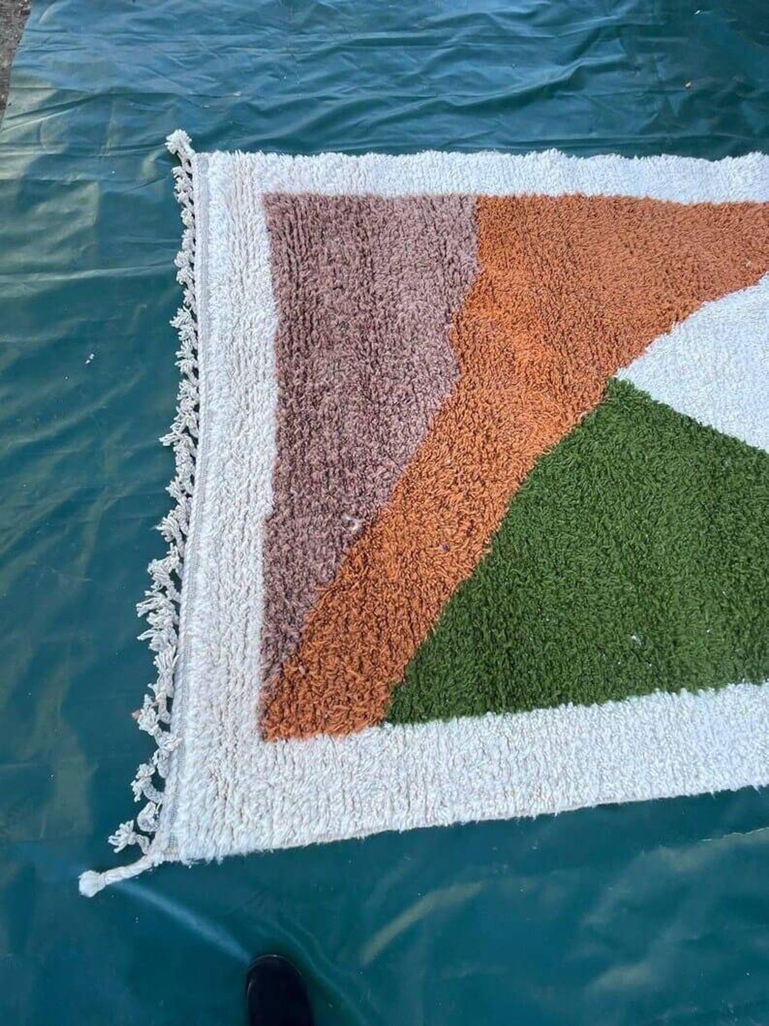 Tapis marocain fait main traditionnelle taille 2/3 m
