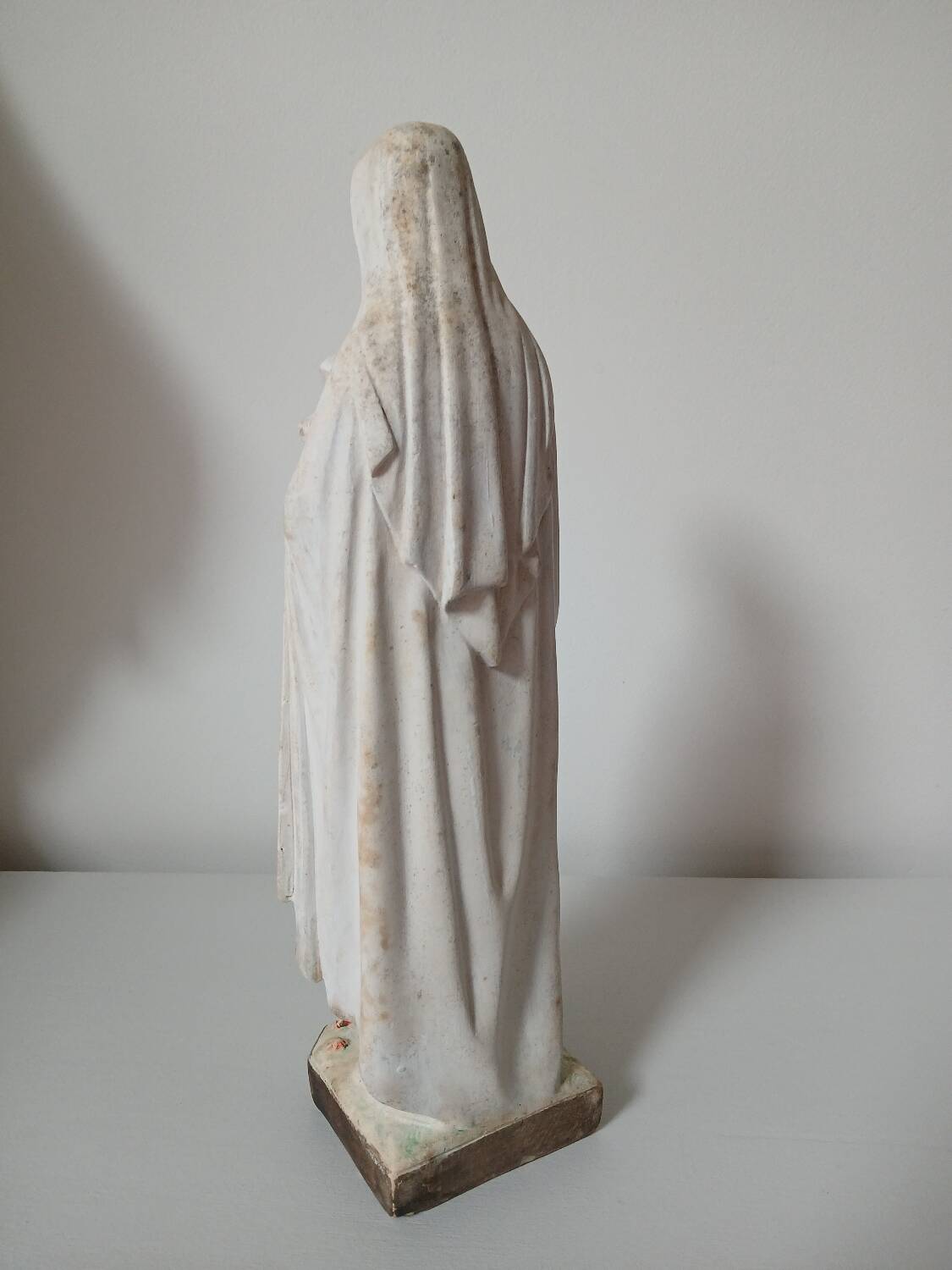 Statue of Saint Thérèse