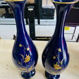 Paire de vases en porcelaine bleu cobalt
