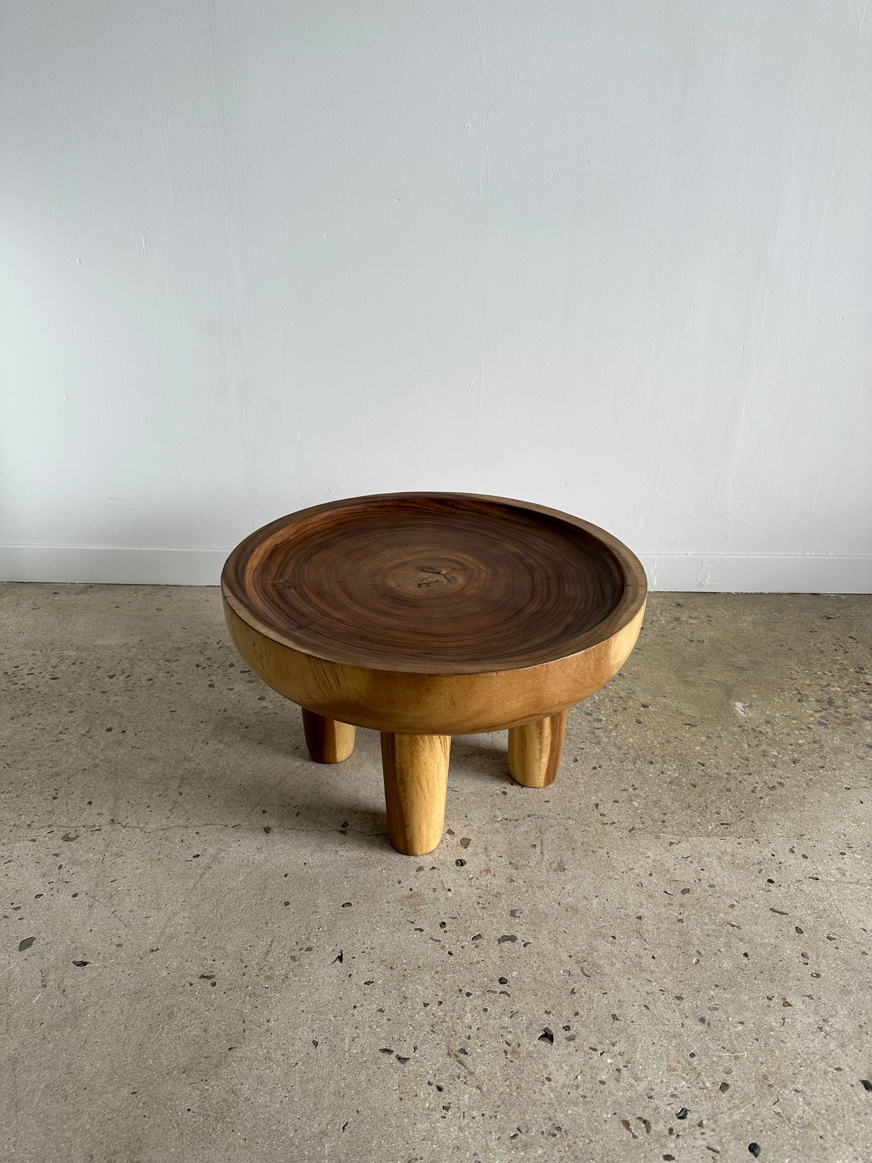 Coffee table, quadripod suar coffee table