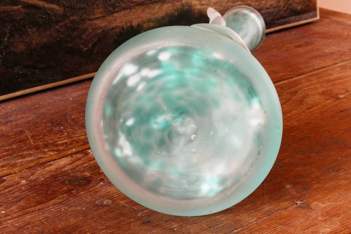 Murano blown glass vase, snake