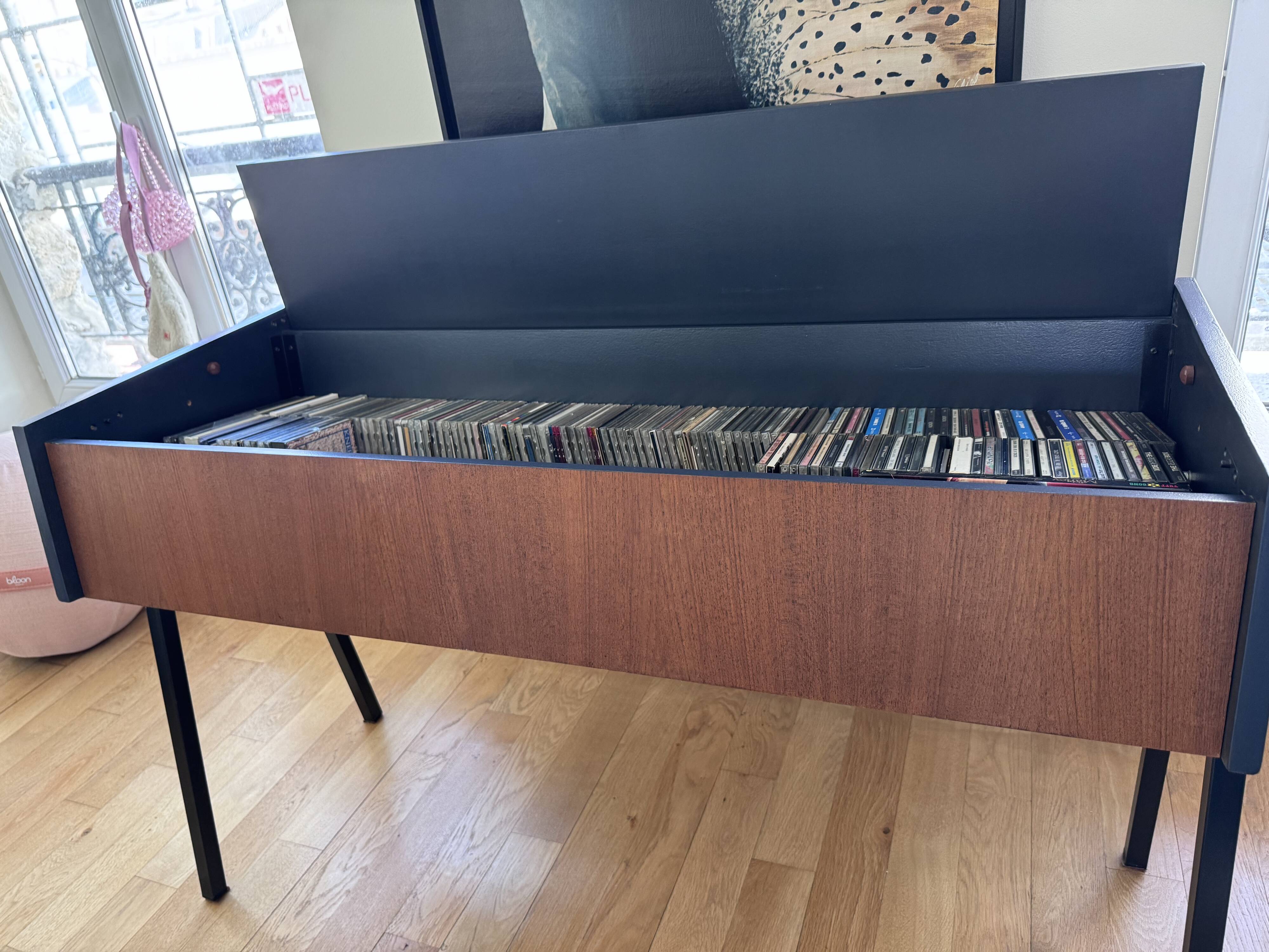 Restored knitting console table