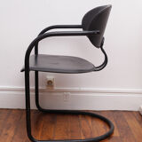 Fauteuil noir pieds en arc
