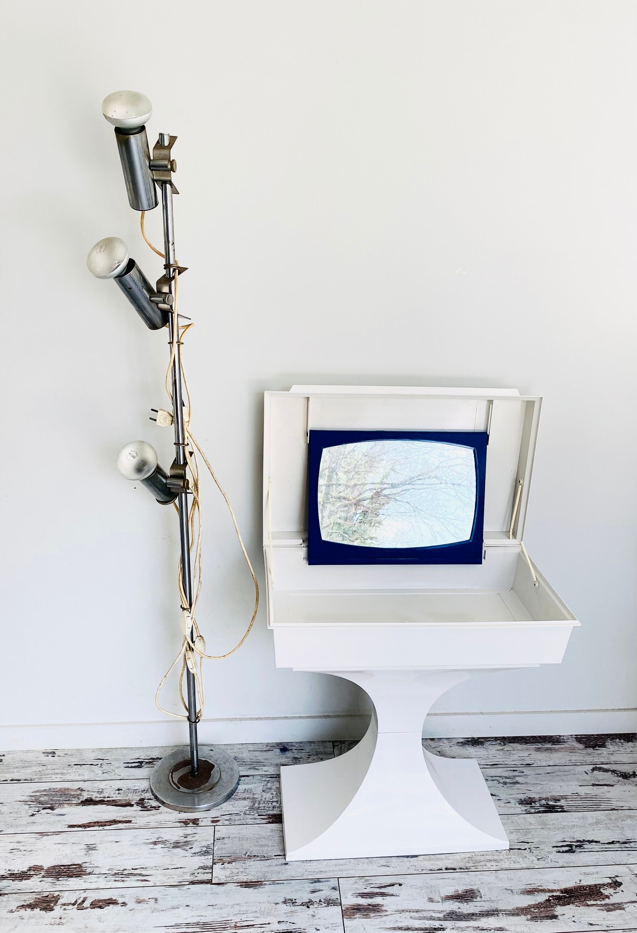 DRESSING TABLE PRISUNIC circa 70