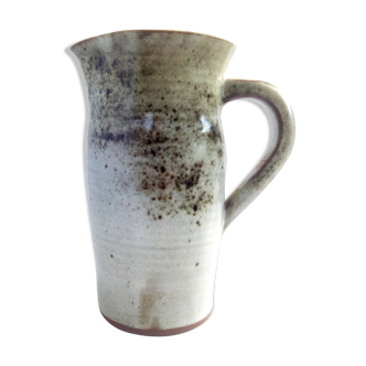 Pine pitcher of the Sarthe in grey cameo sandstone