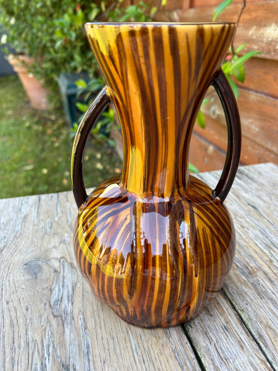 Digoin Domino ceramic vase