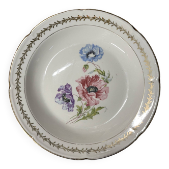 assiette en porcelaine