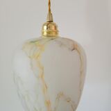 Marbled opaline suspension