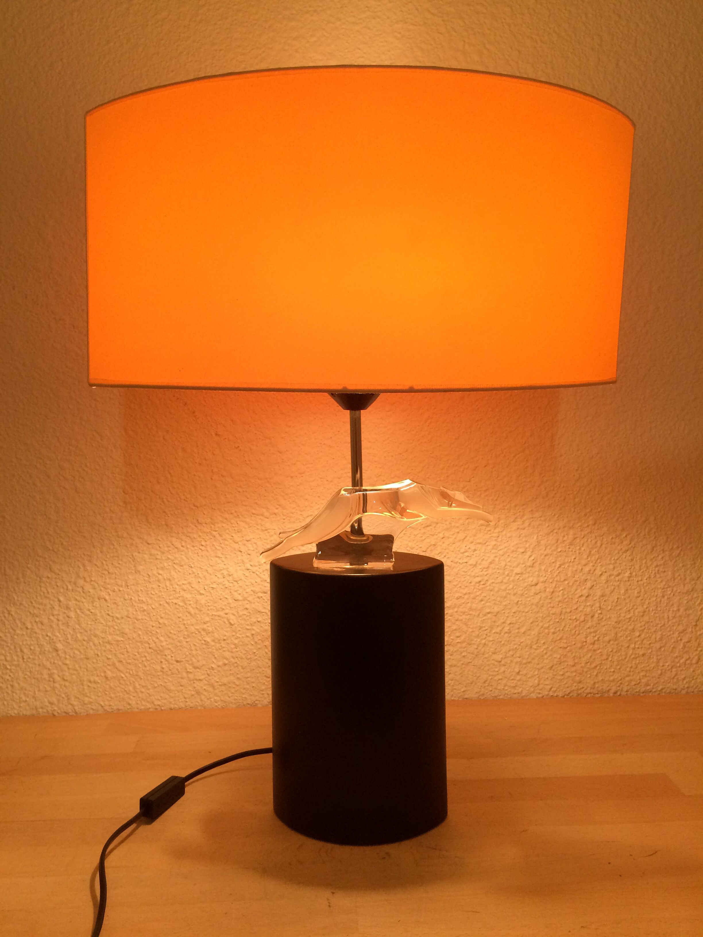 Lampe au lévrier, maison Le Dauphin, verre et céramique