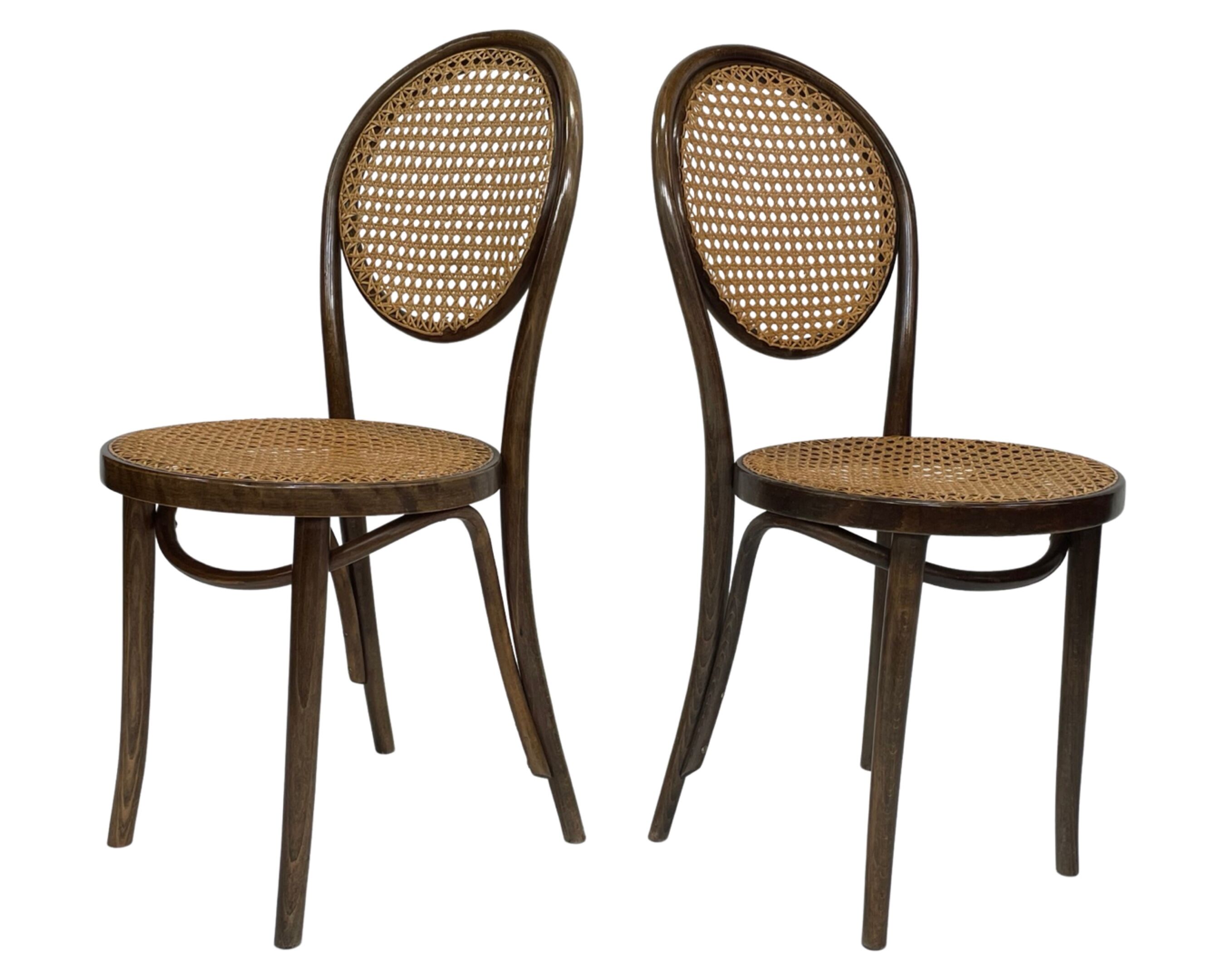 Ensemble vintage de quatre chaises Michael Thonet ZPM Radomsko Design