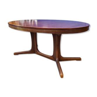 Baumann oval table circa 1960 for 12 guests