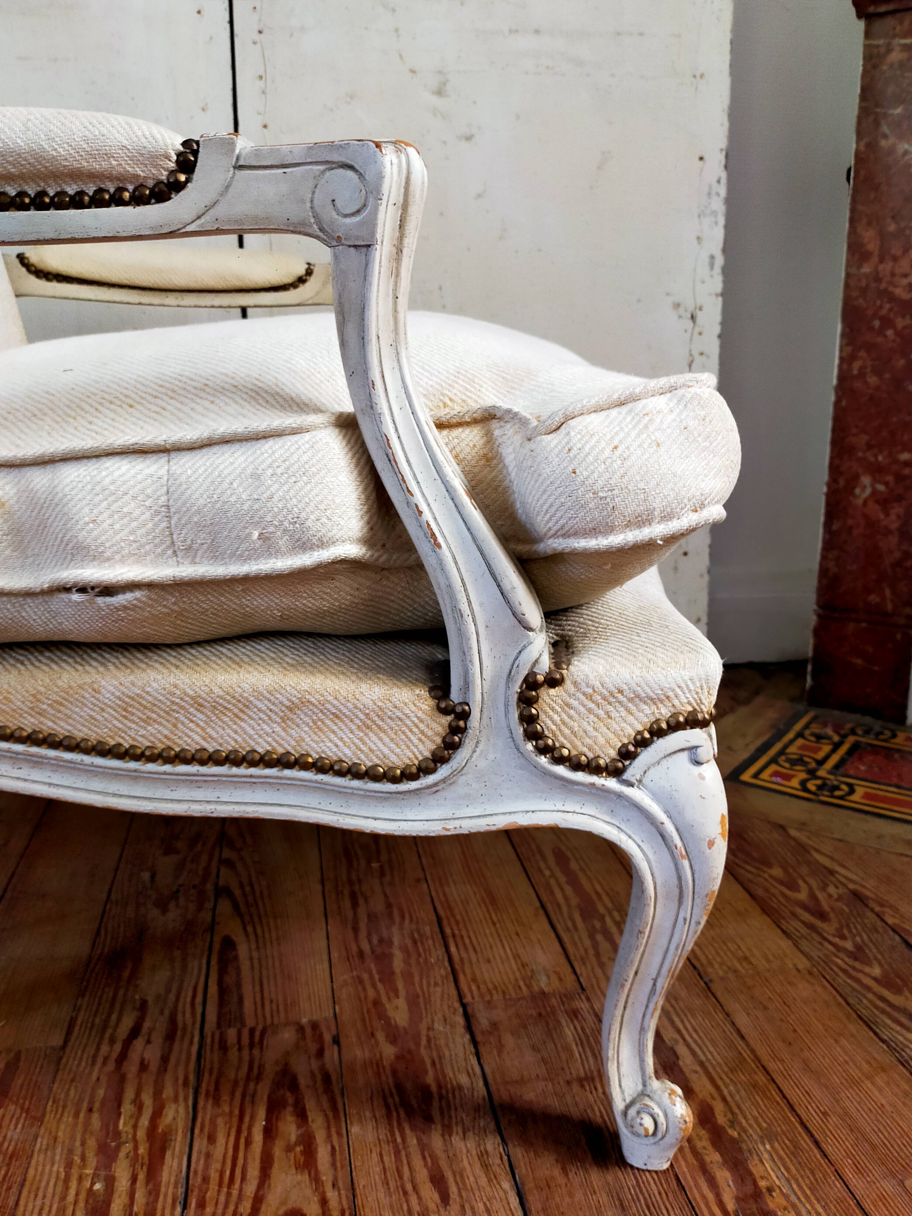 Paire de bergères de style Louis XV