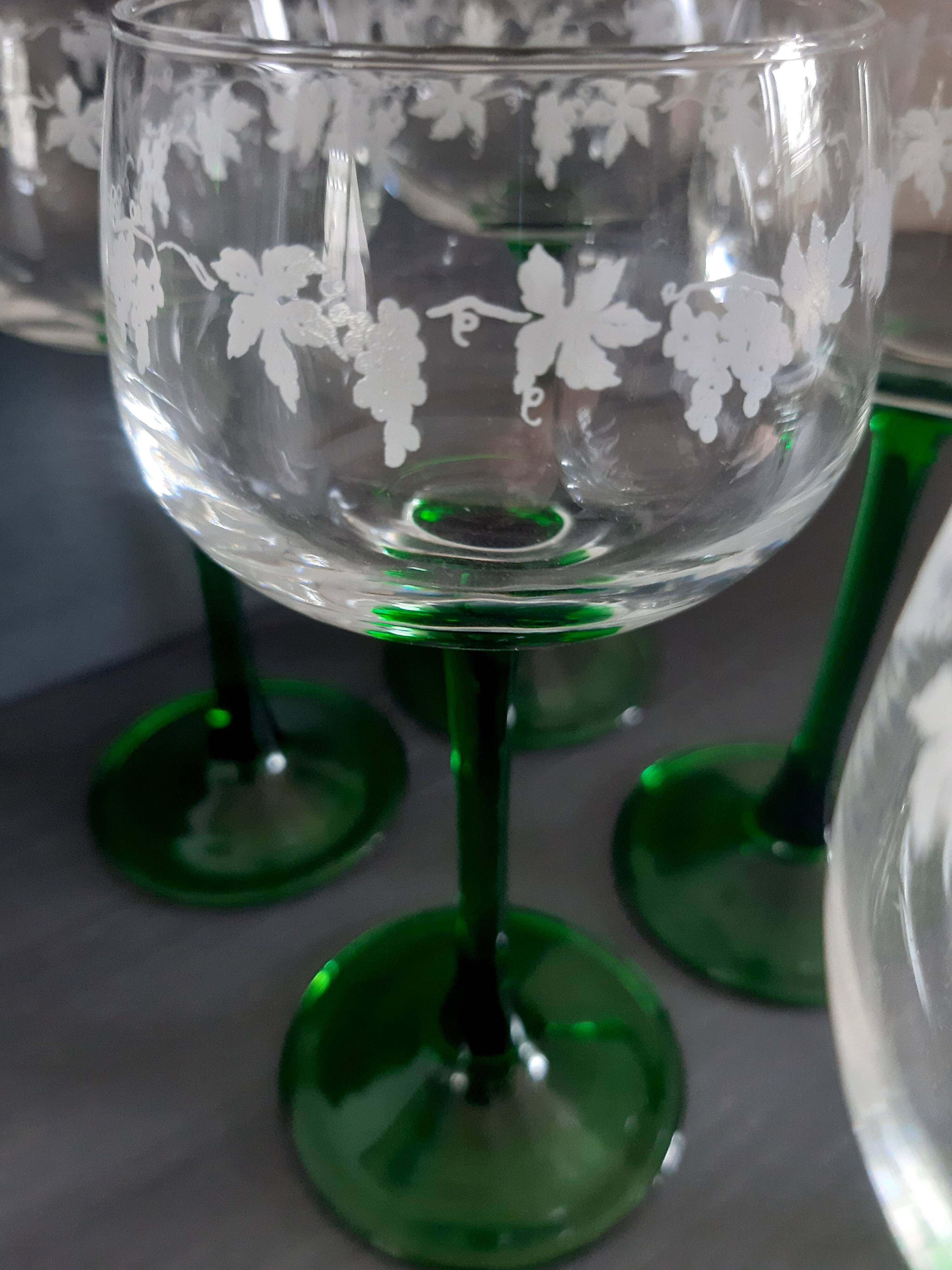 Foot glasses