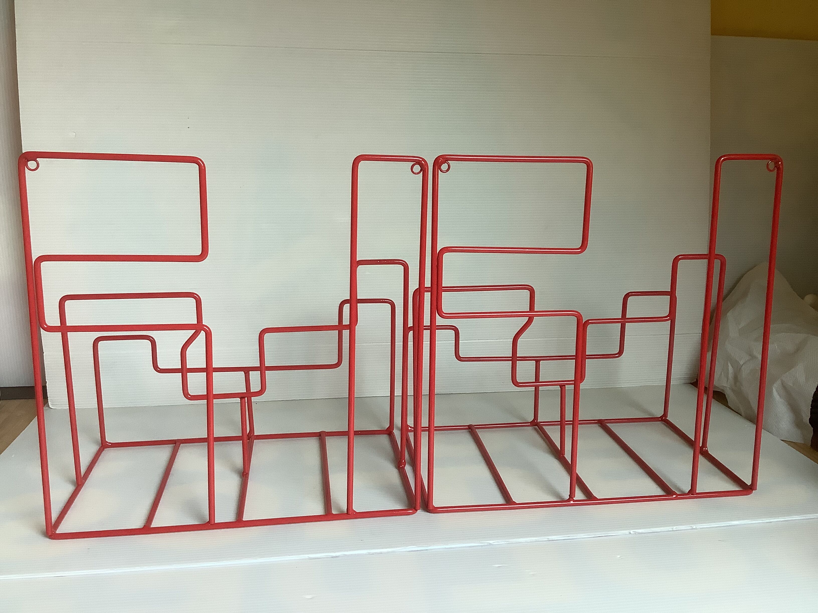 Paire de porte vinyles métal rouge