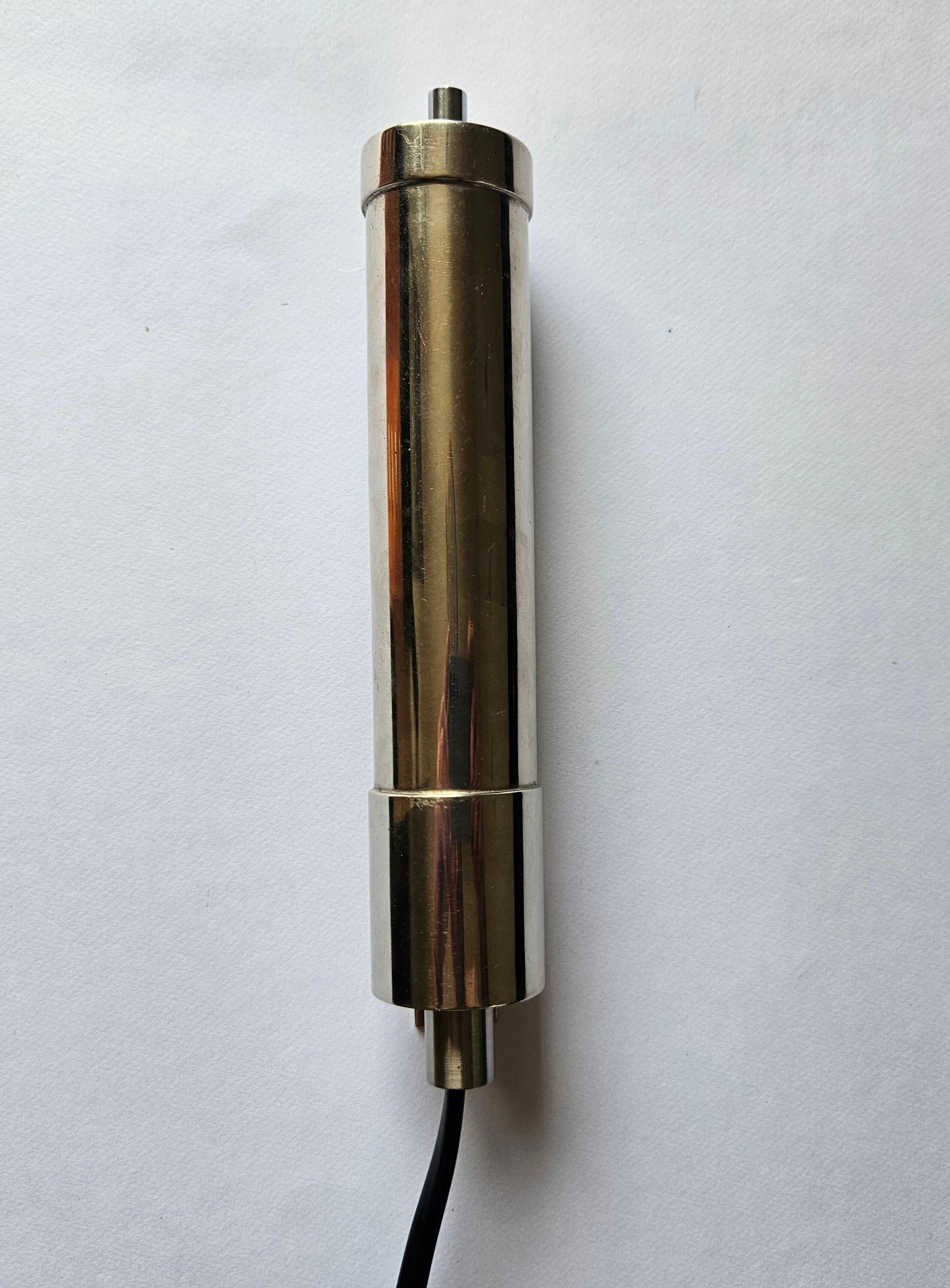 Lampe murale Bauhaus Art Déco en chrome rare, Allemagne, années 1940.