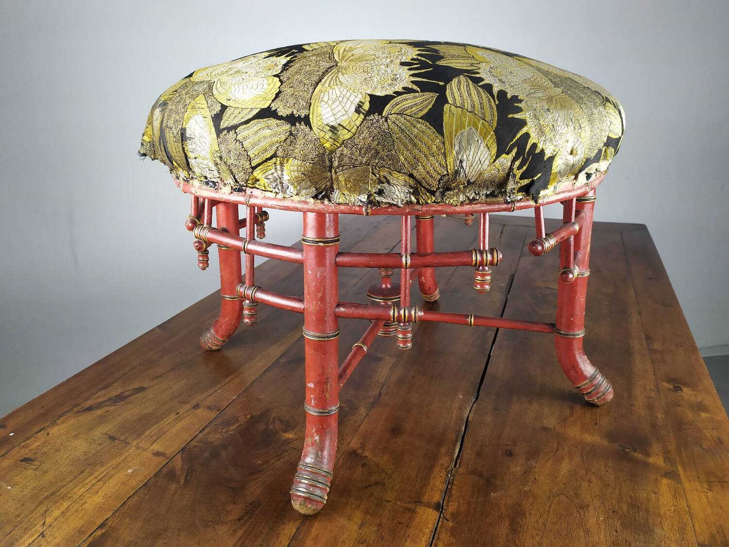 Napoleon III bamboo pouf