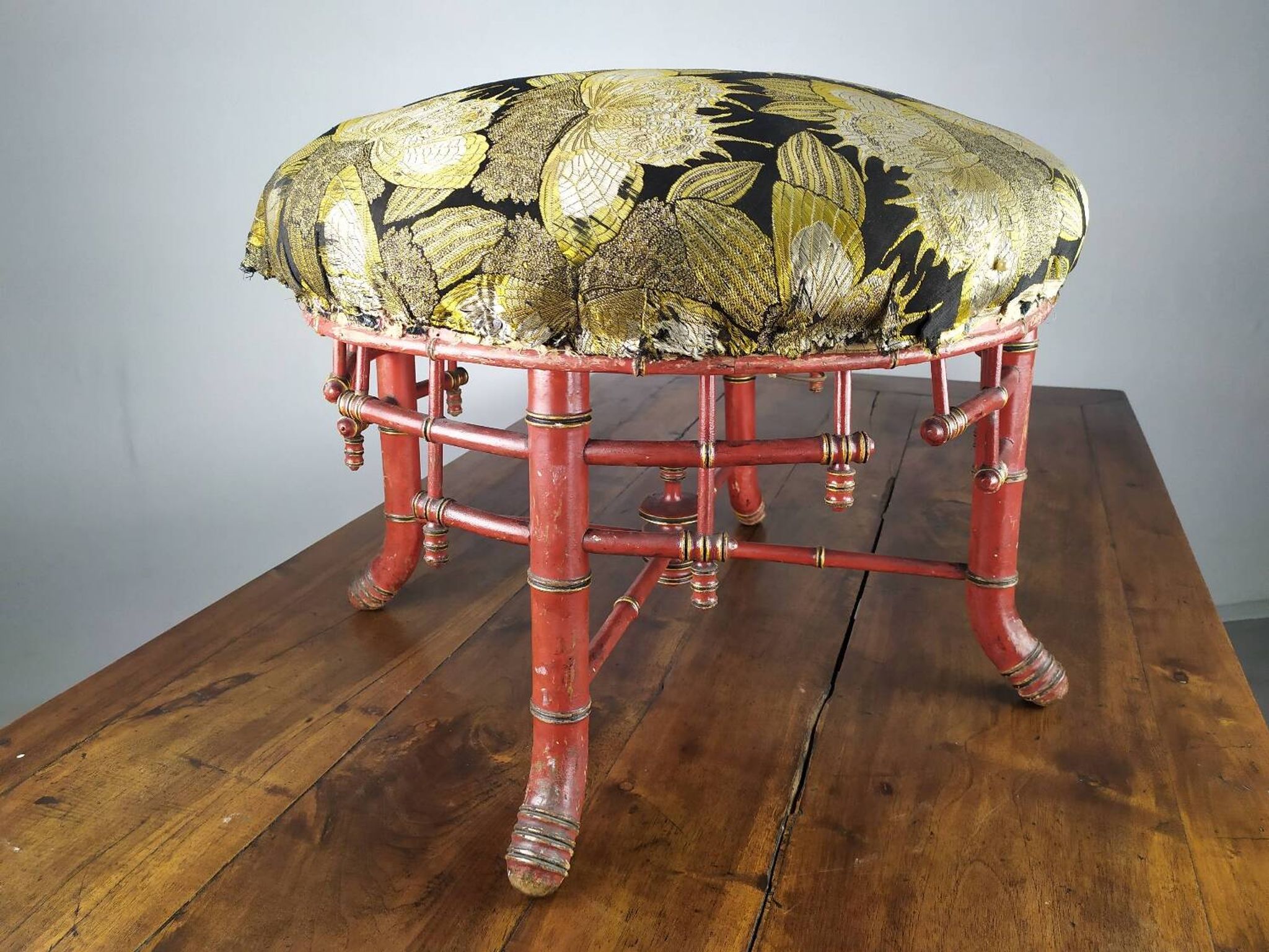 Napoleon III bamboo pouf