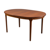 Table ovale par McIntosh