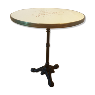 Table bistrot jeanette d70 cm plateau émaillé cerclé laiton brossé mouluré