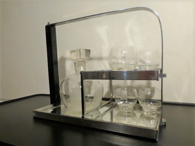 Liquor cellar bauhaus art deco 1930