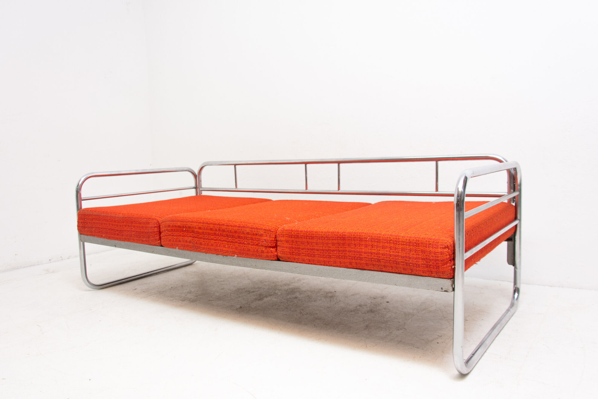 Bauhaus chromed sofa by Robert Slezák, 1930s, Czechoslovakia