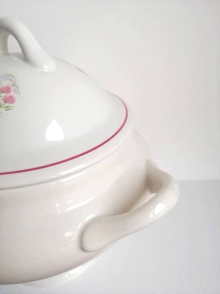 Large porcelain soup tureen Orchies Moulin des Loups Saint-Amand - 2.5 liter vegetable dish