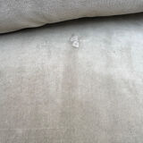 Beautiful Knole model canapé in velvet.