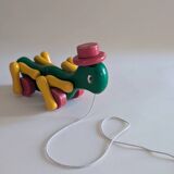 Grilllon, Kouvalias wooden pull toy