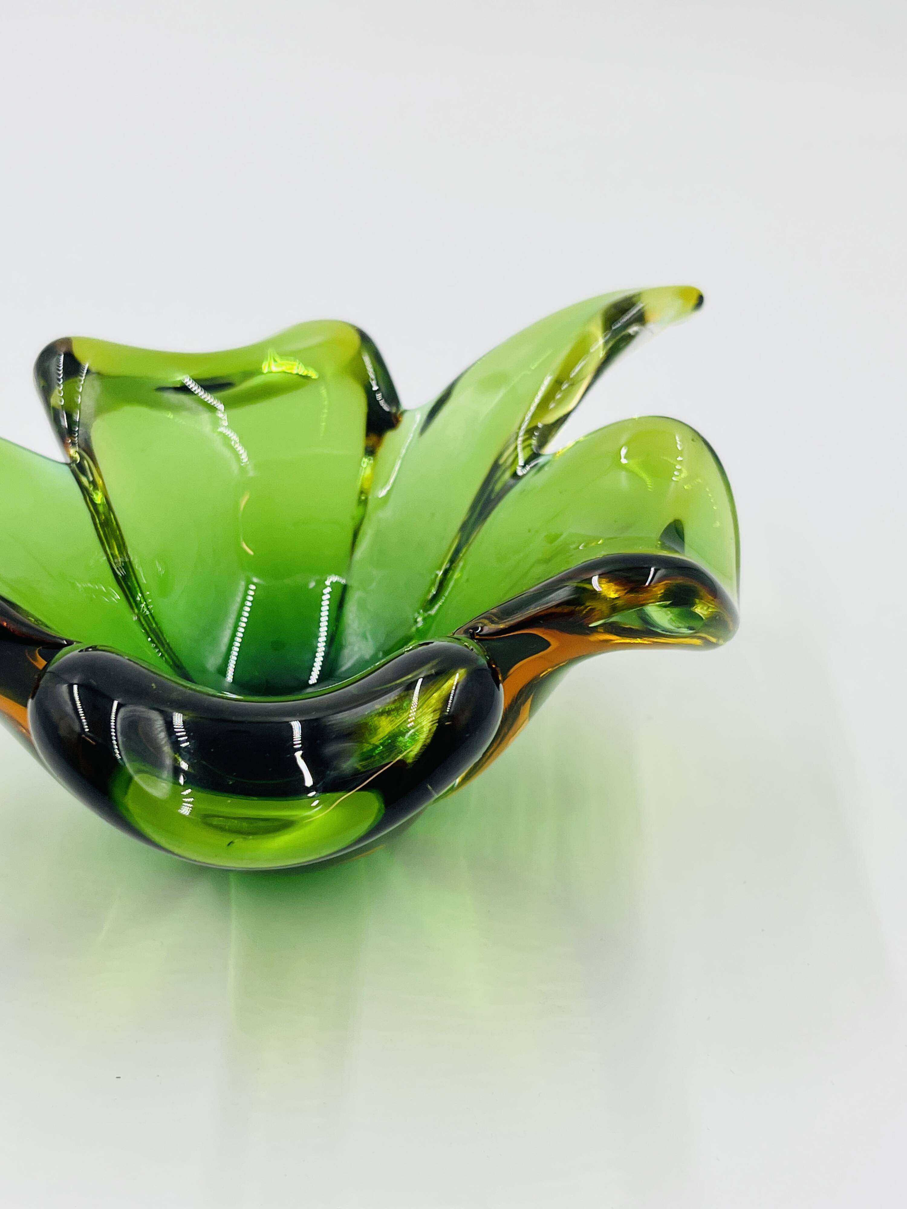 Biomorphic glass bowl from Murano attributed to Flavio Poli.