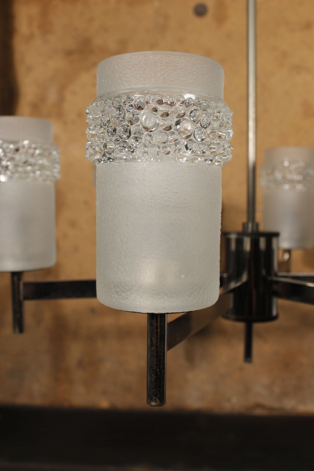 Space age chandelier with 6 lights in chrome and moulded glass by Hillebrand Lighting, 1960s.
