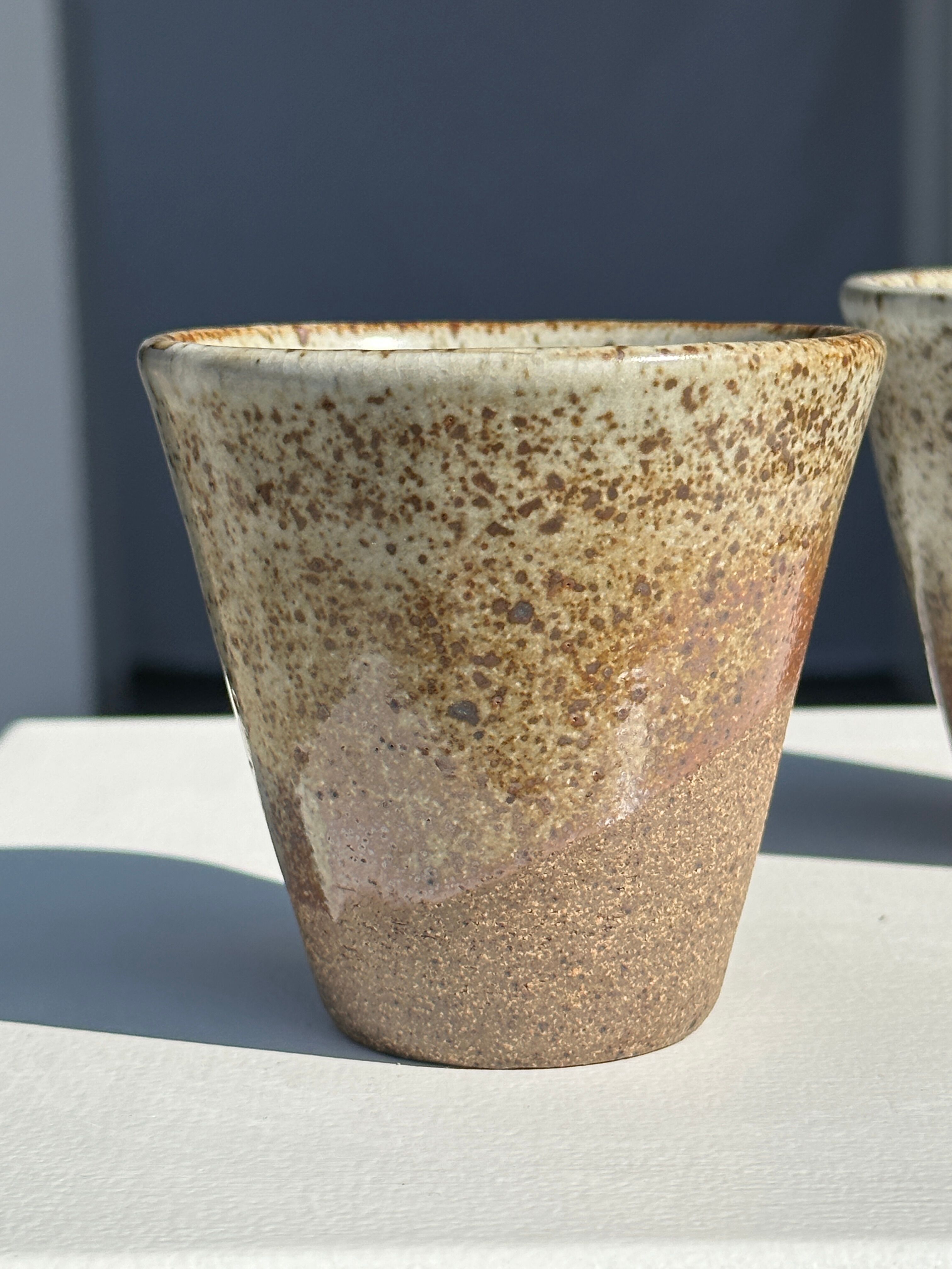 Set of 2 cups in Indonesian ceramic (brown & speckled glazed matte)