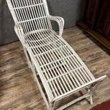 Vintage deckchair or chaise longue in white lacquered rattan 1960's