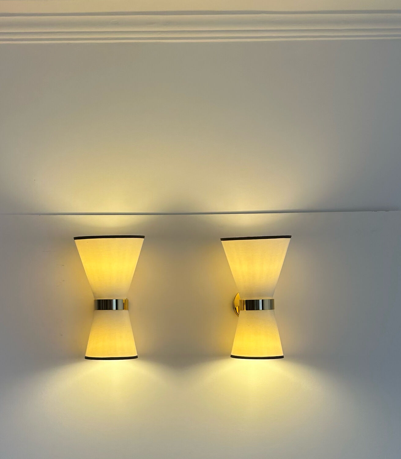 Pair of vintage wall lamps, brass and unbleached fabric, Italy 1980