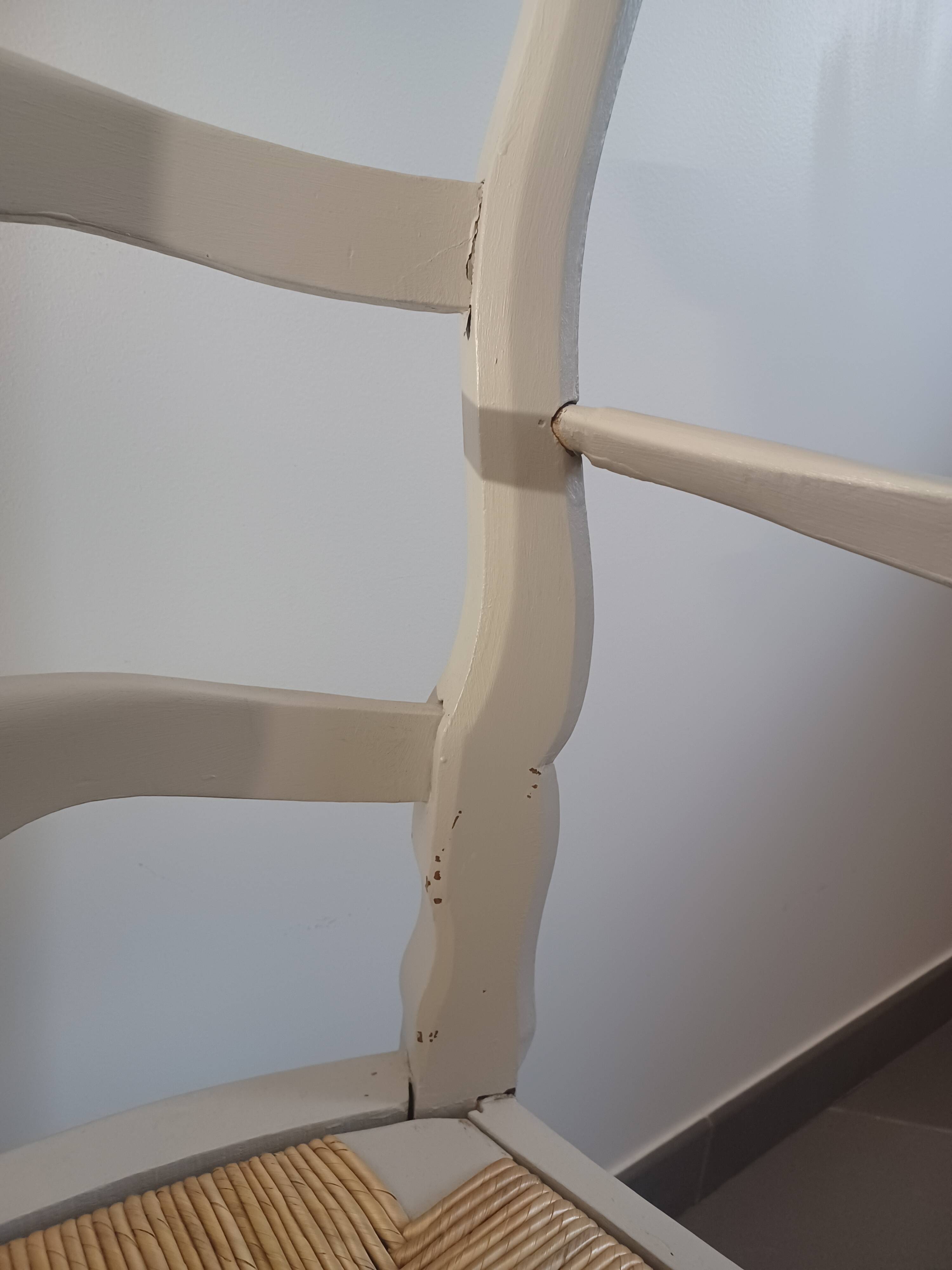 Armchair in painted wood, grey, with straw seat