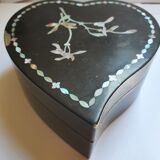 Boite à bijoux en forme de coeur