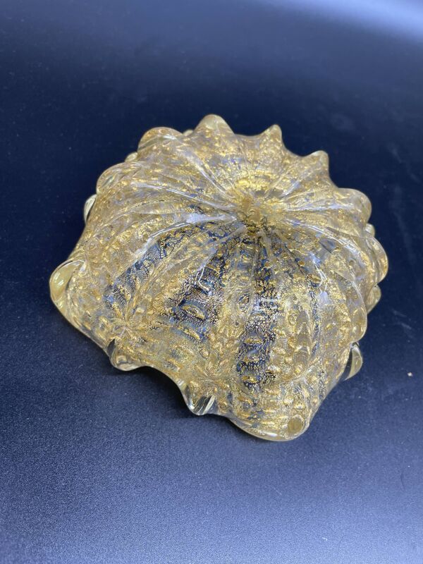 Vide poche, Murano, Archimède Seguso, jaune, or, bullé, formant fleur stylisé, verre soufflé, Italie