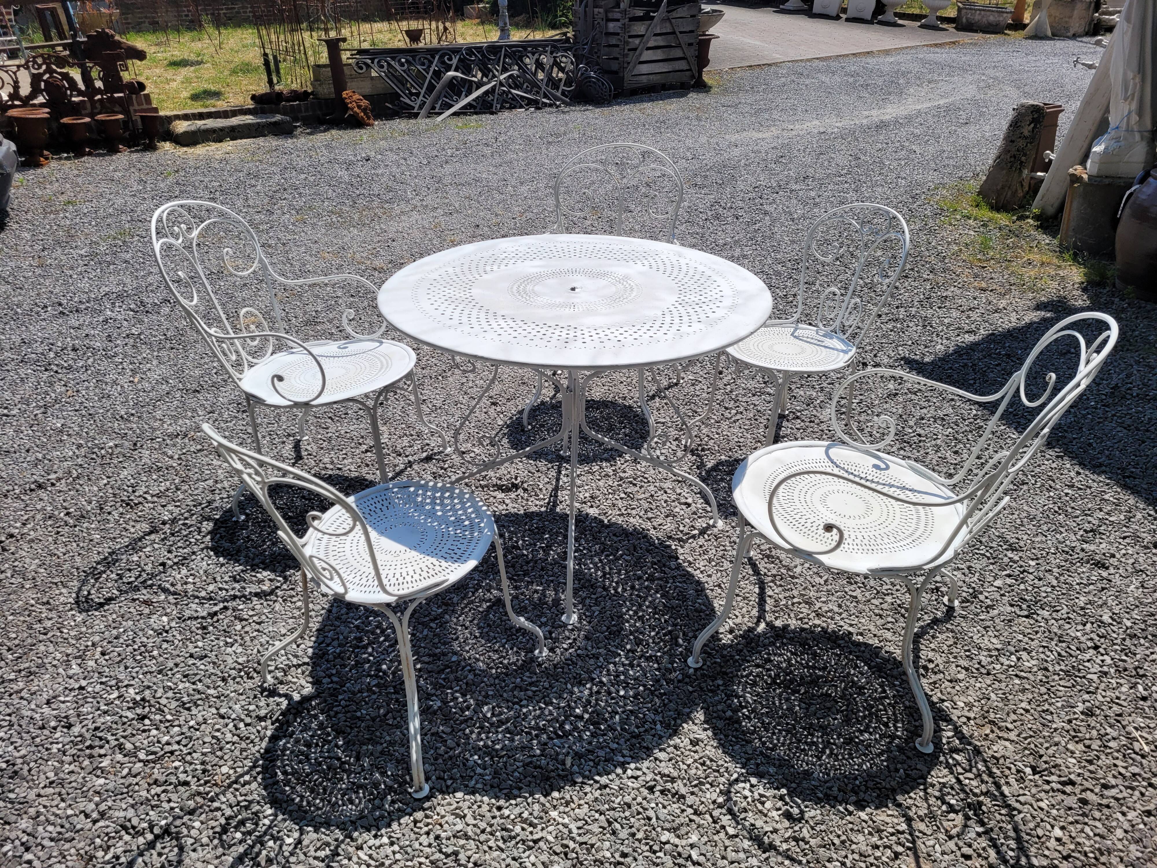 Old wrought iron garden furniture 3 armchairs + 2 chairs