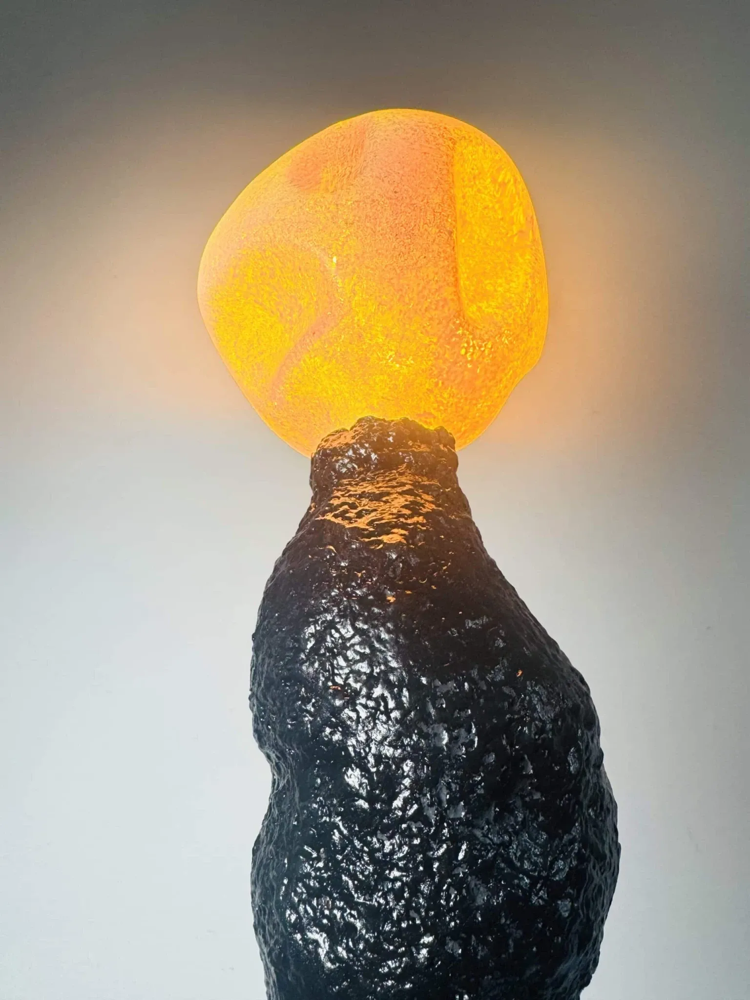 Lampe de sol Black Meteor par Jonathan Bocca pour Job Studio, Italie, 2023