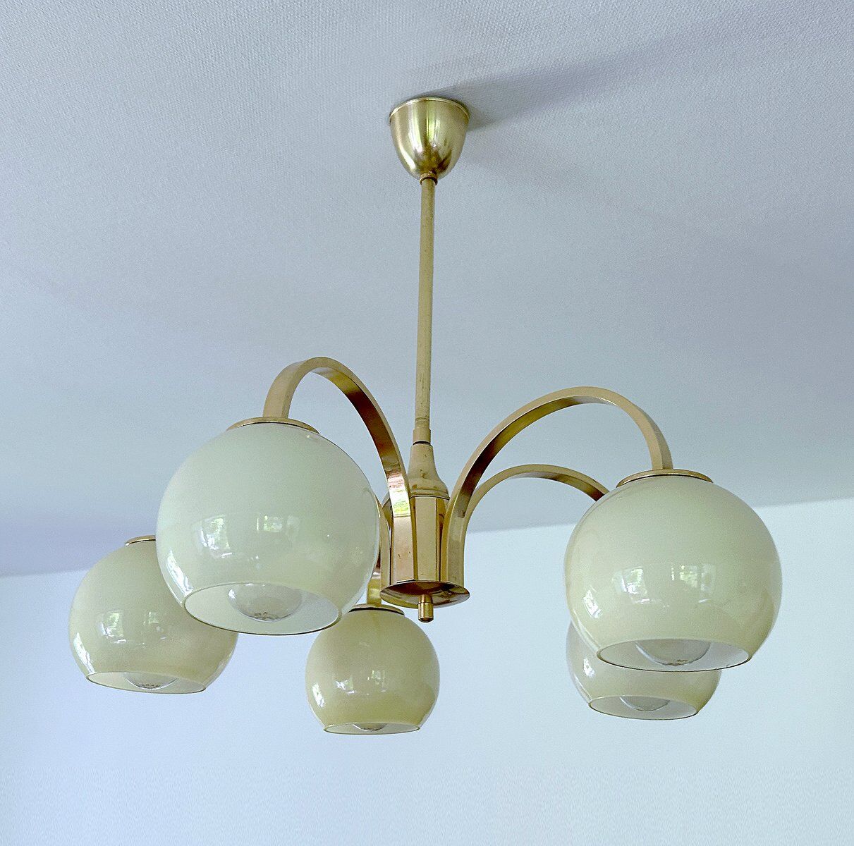 Mid Century Glass Pendant Light, 1950s