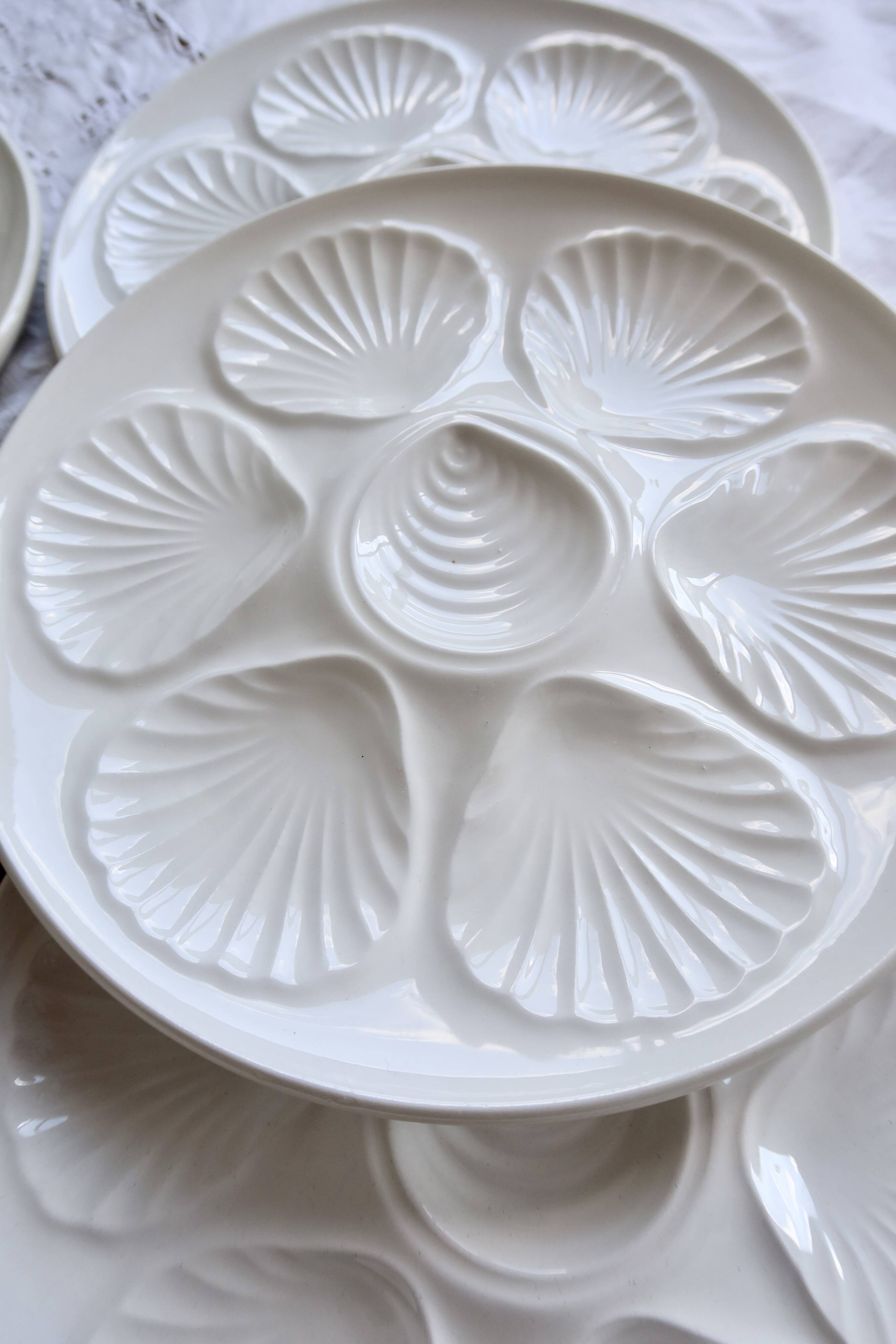 6 vintage white earthenware oyster plates