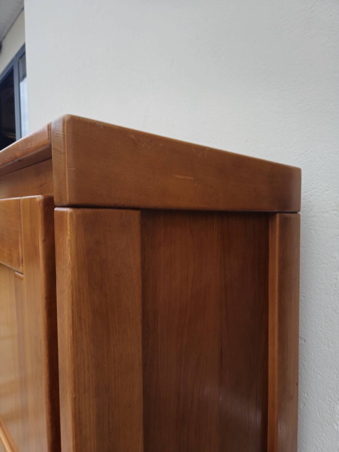 Enfilade Maison Regain in Oak with 3 vintage doors