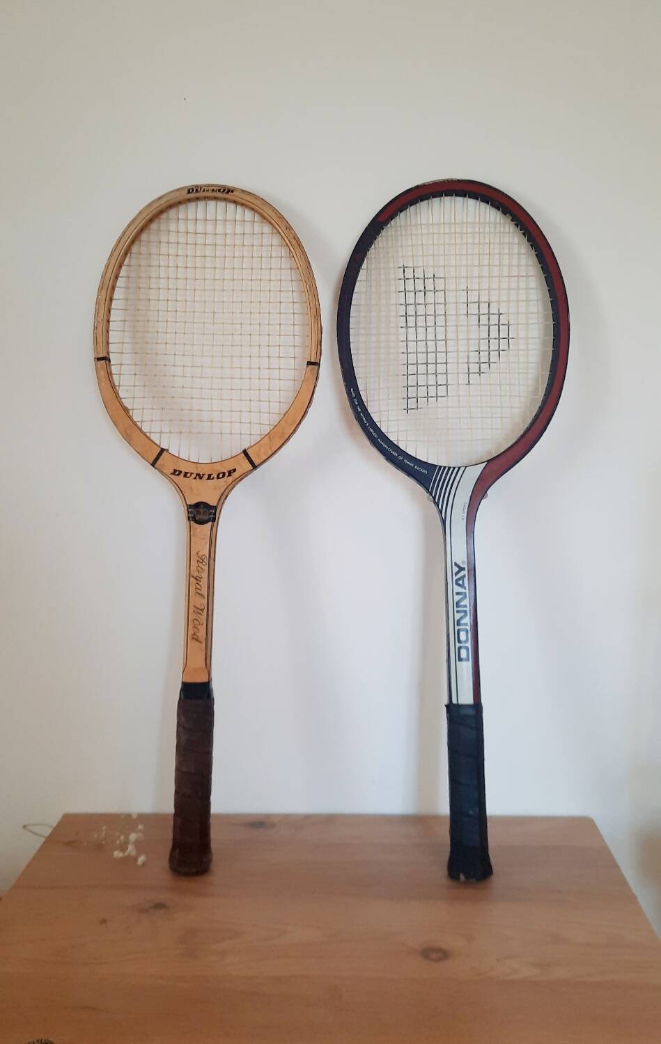 Vuntage tennis racket